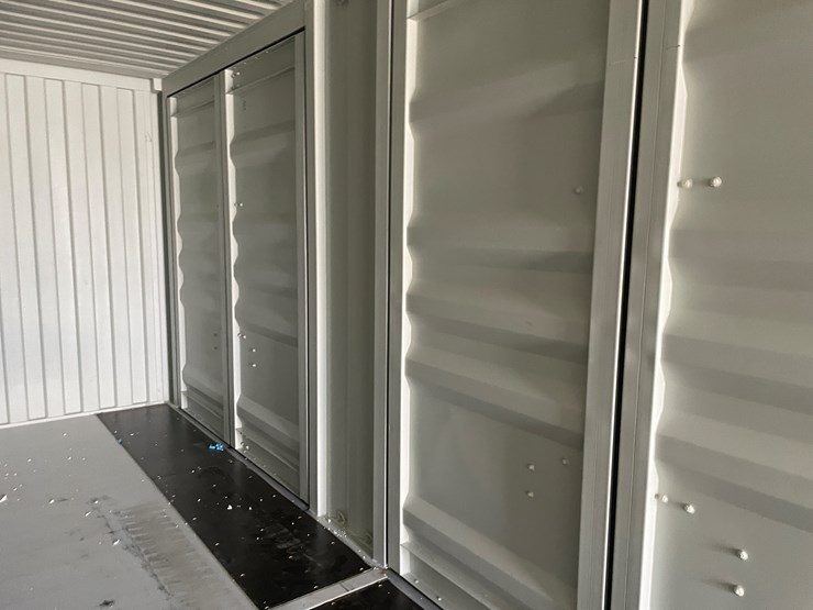 #1851-•-40'-high-cube-multi-door-shipping-container-image-14