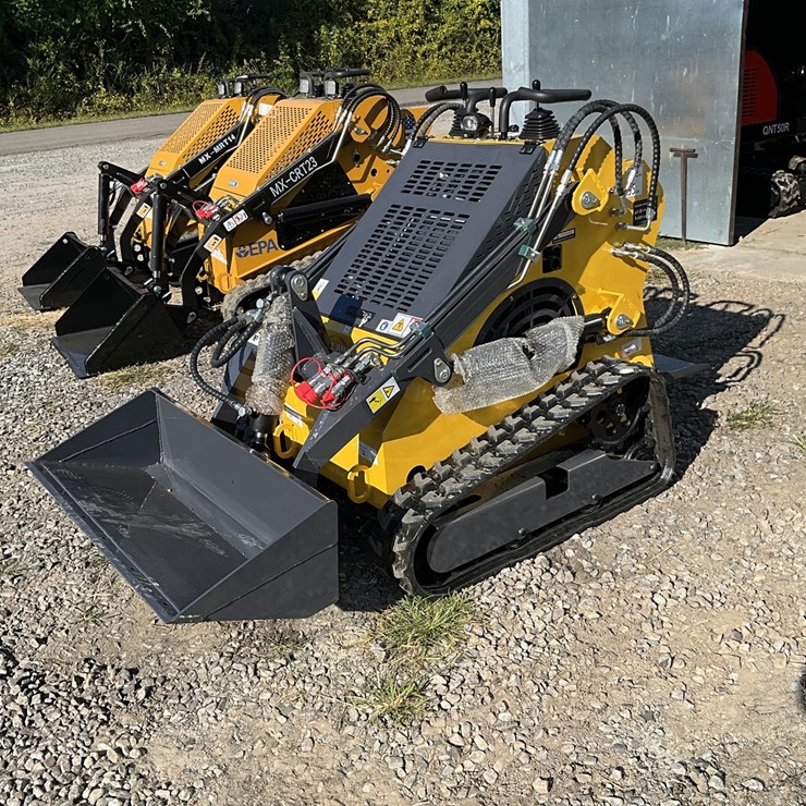LANDHERO LDH-S460 MINI SKID STEER 9024