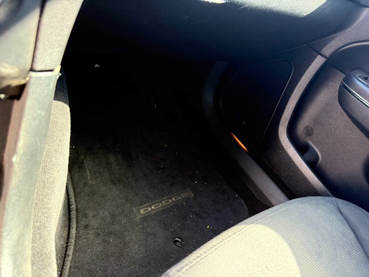 #13-•-#26540-•-2015-dodge-charger-sedan-vin:-2c3cdxat6fh125756-image-38