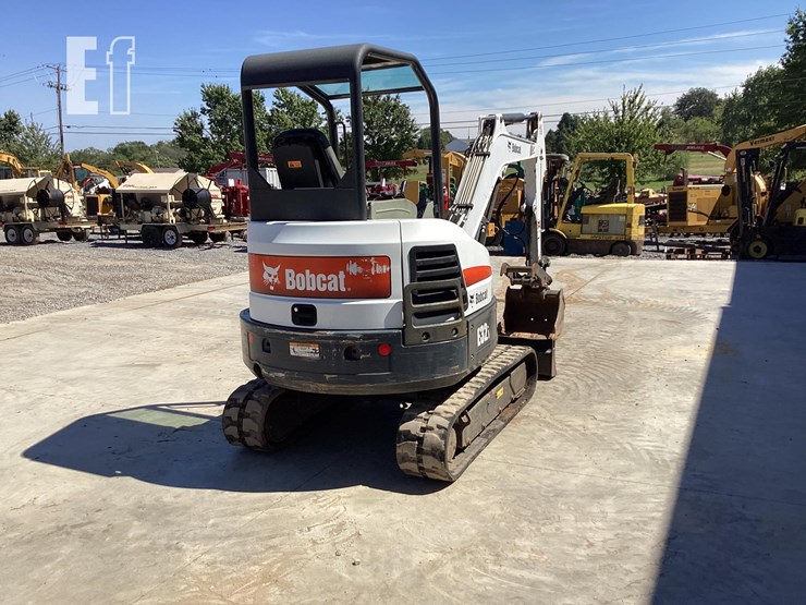 2015-bobcat-e32-image-7