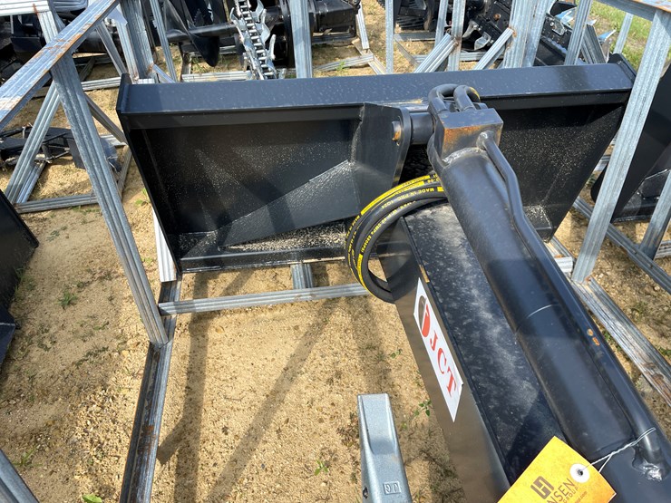 #2495-•-jct-heavy-duty-skid-steer-backhoe-arm-image-10