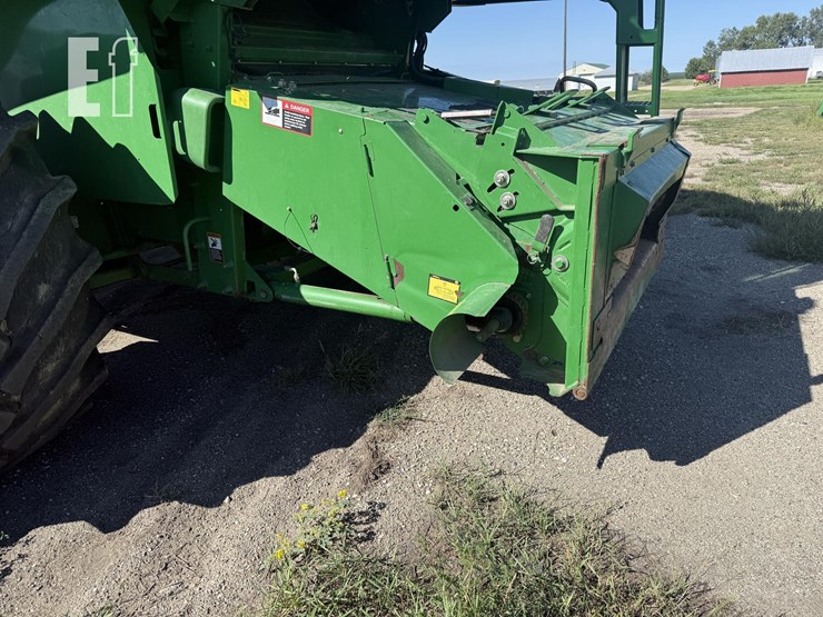 2006-john-deere-9760-sts-image-2