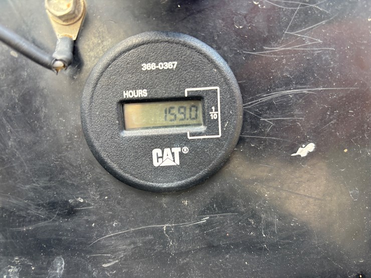 caterpillar-303-image-22