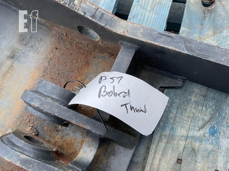 bobcat-e85-thumb-w/o-cylinder-image-5