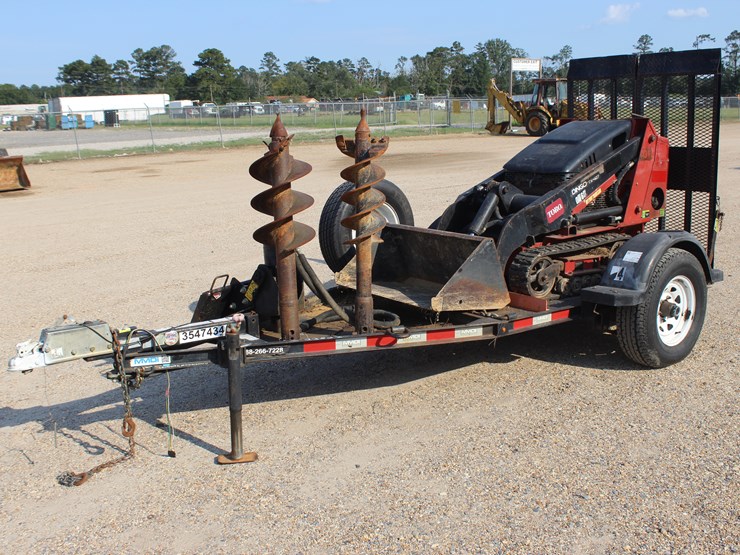 2019-toro-dingo-tx427-image-1
