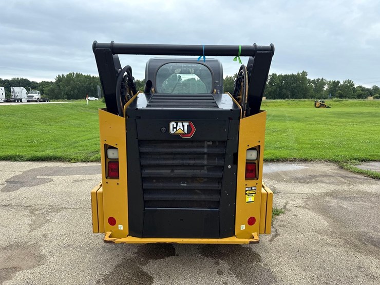 caterpillar-262d3-image-4