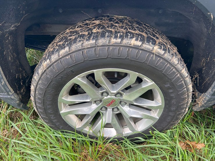 2020-gmc-sierra-1500-slt-image-9