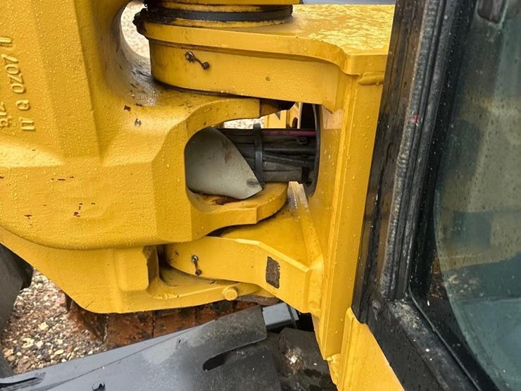 2021-caterpillar-308-cr-image-22