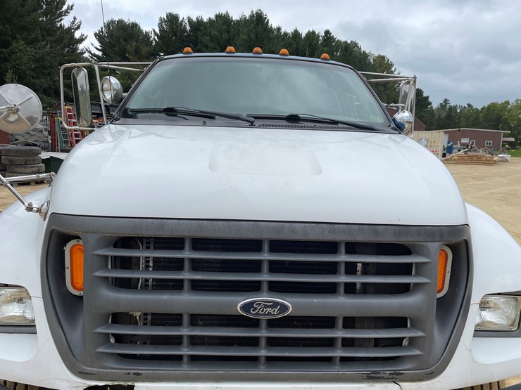 2001-ford-f750-image-12
