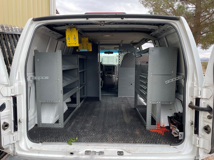 2004-chevrolet-astro-image-29