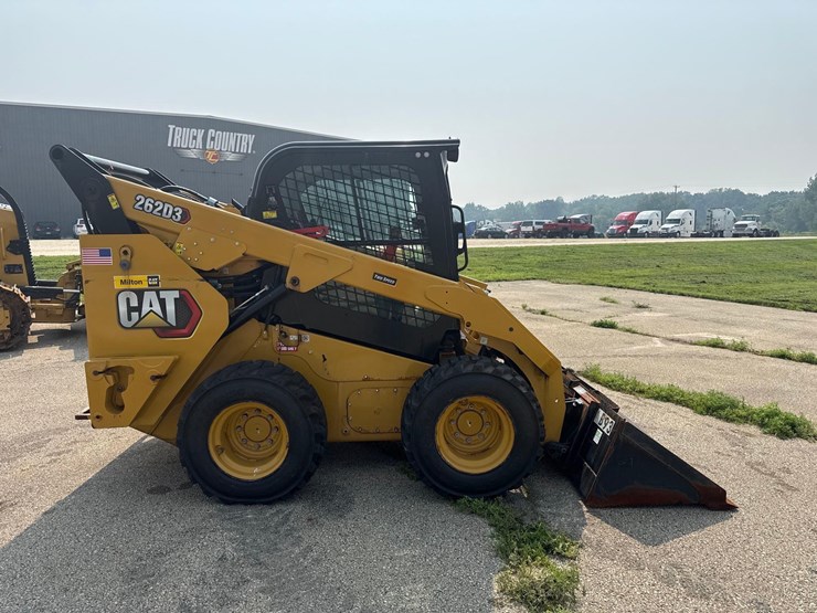 caterpillar-262d3-image-6