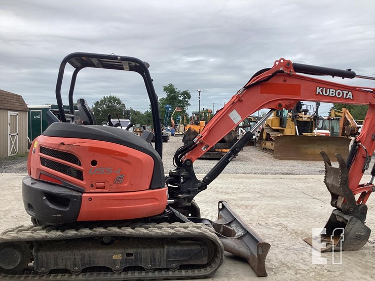 2019-kubota-u55-4-image-5