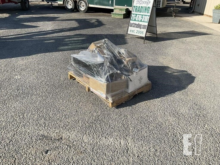 pallet-of-truck-parts-image-1