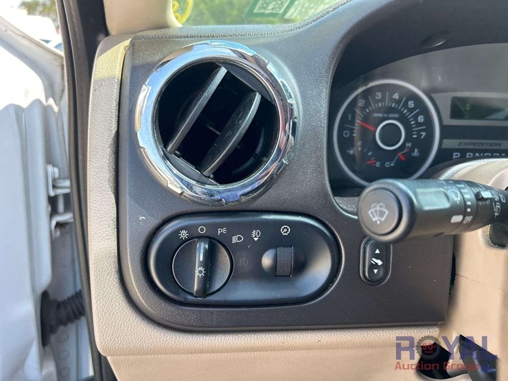 2006-ford-explorer-image-14