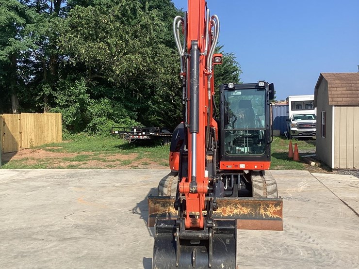 2023-kubota-kx080-4-image-9