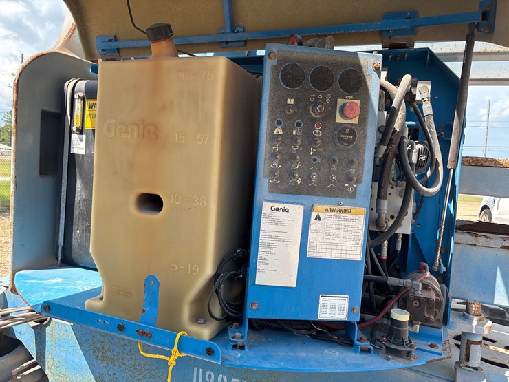 2011-genie-z60/34-image-2