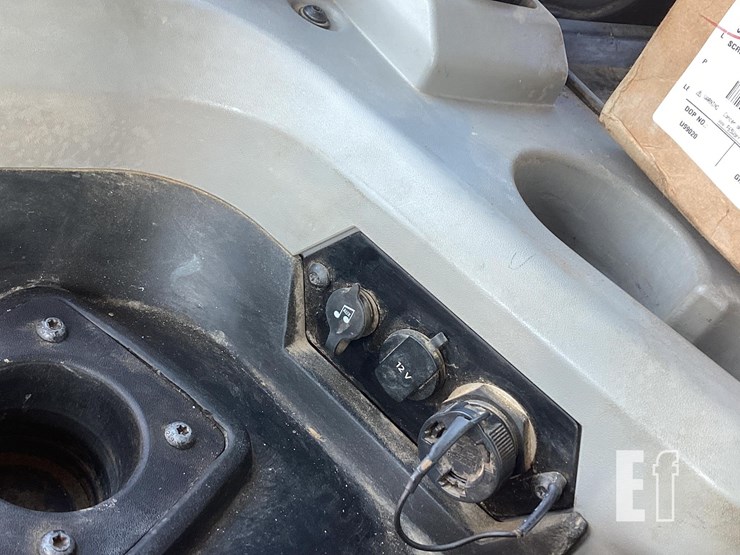 2019-caterpillar-d6t-lgp-image-24