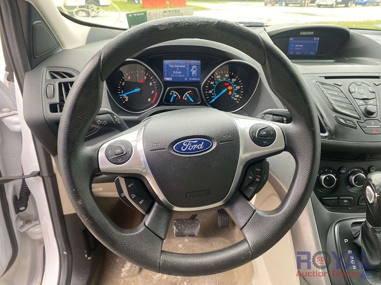 2014-ford-escape-image-13