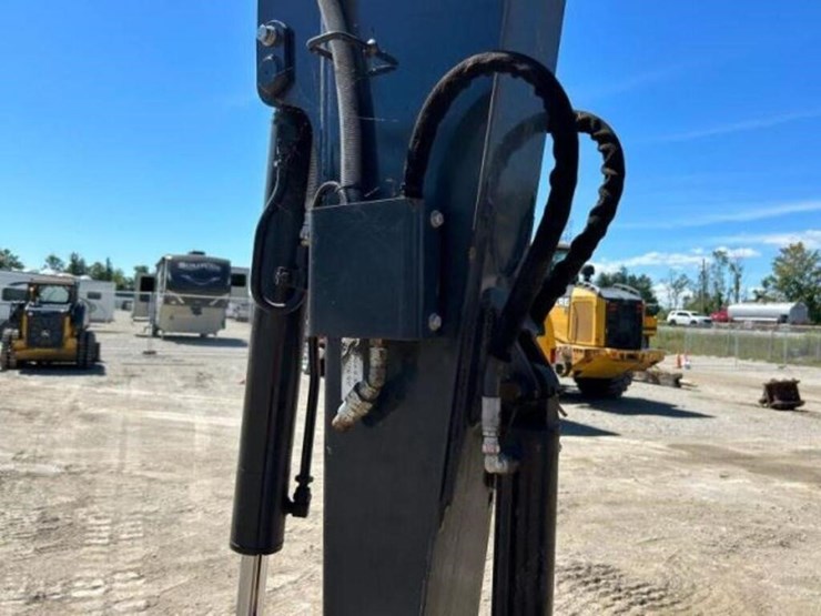 2023-deere-50g-image-37