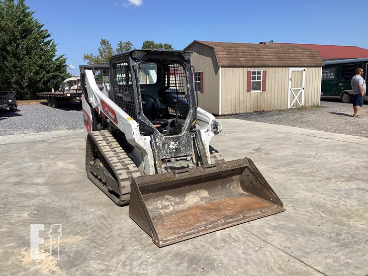 2022-bobcat-t64-image-18