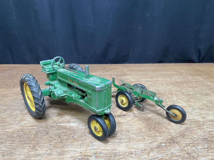 john-deere-60-image-10