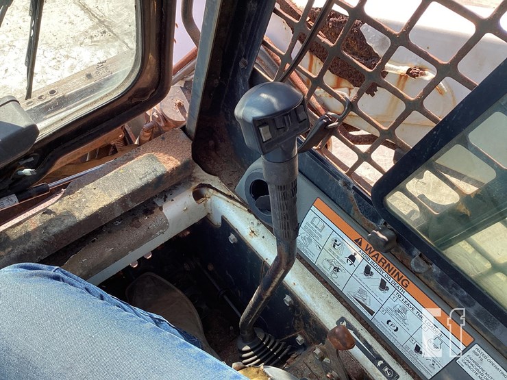 2003-bobcat-t190-image-19