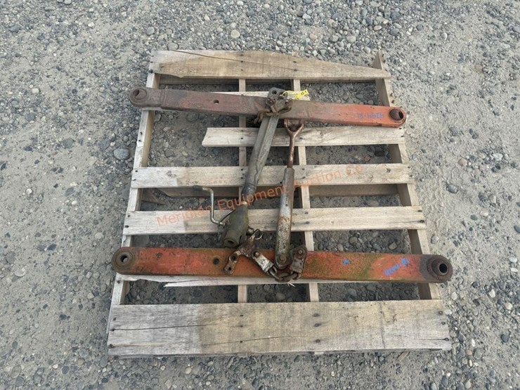 massey-ferguson-3-image-1