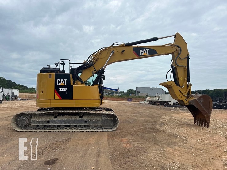 2018-caterpillar-325flcr-image-4