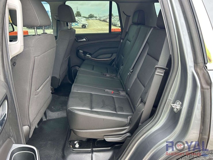 2019-chevrolet-tahoe-image-16