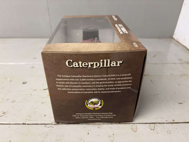 caterpillar-16-image-15