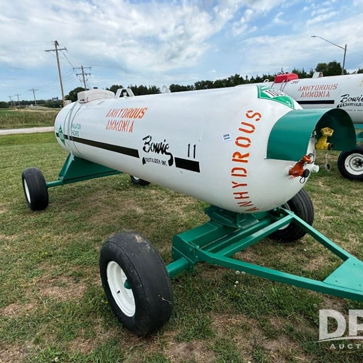 TRINITY TANK