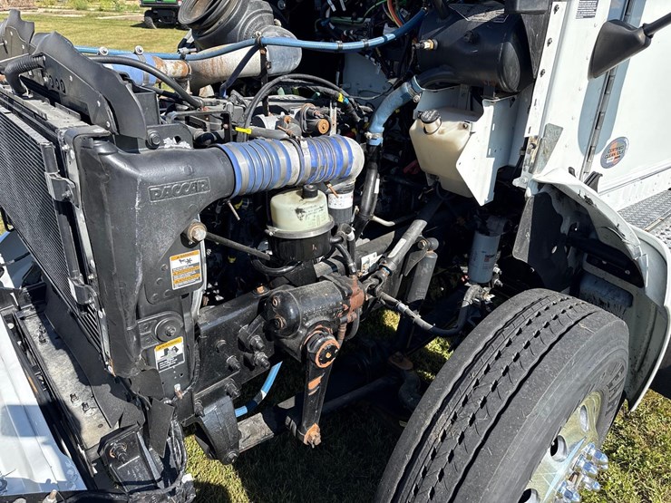 2021-kenworth-t370-image-14
