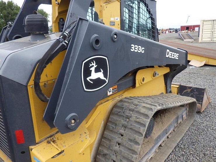 2020-deere-333g-image-13