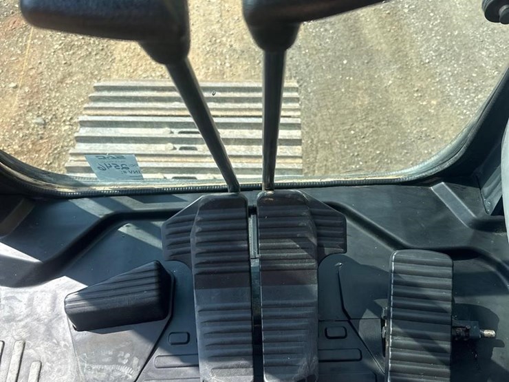 2020-komatsu-pc360-lc-11-image-30