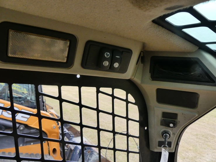 caterpillar-259d-image-16