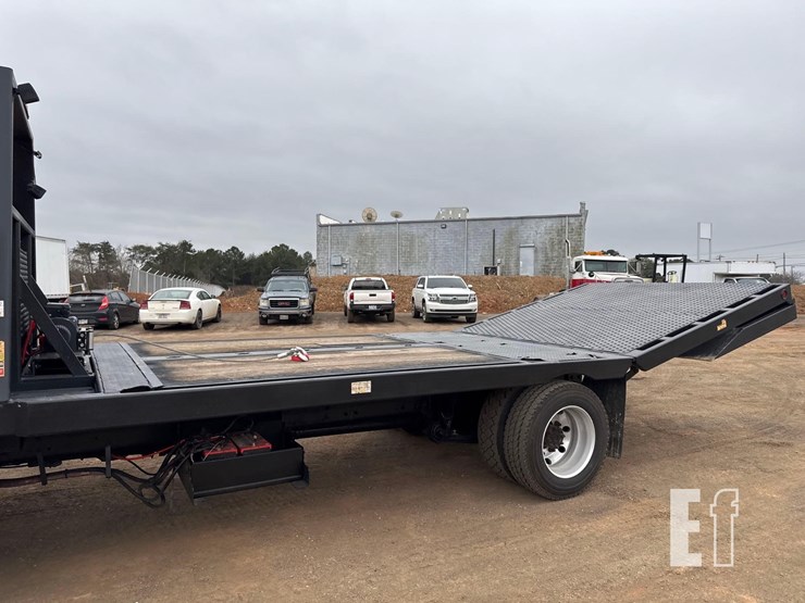 2012-ford-f650-sd-image-10