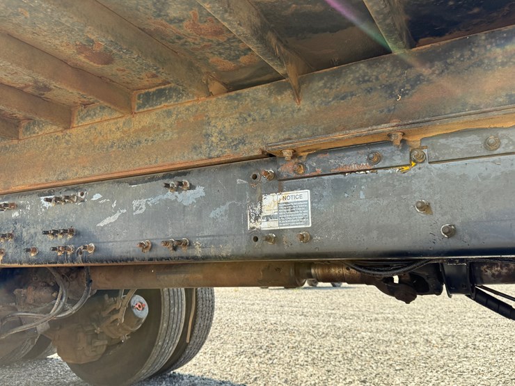 #11-•-#5197-•-2008-mack-granite-t/a-daycab-dump-truck-1m2ax04c68m003392-image-36