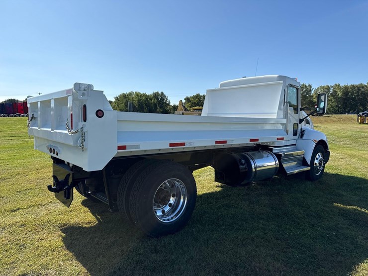 2021-kenworth-t370-image-5