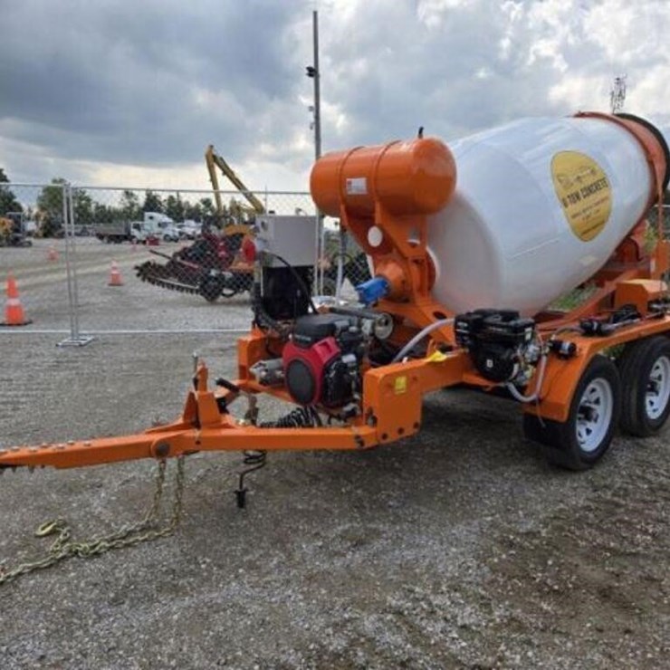 2025 1.5 Cubic Meter Tow Behind T/A Concrete Mixer