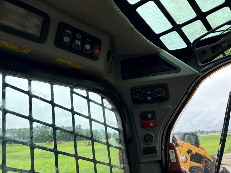 2019-caterpillar-289d-image-15