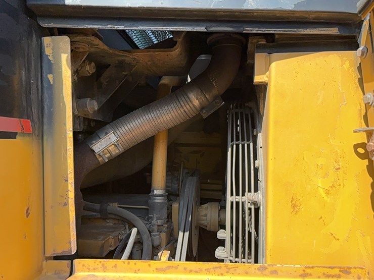 caterpillar-963c-image-18