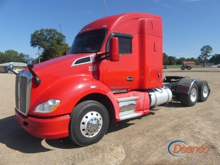 2016-kenworth-t680-image-23