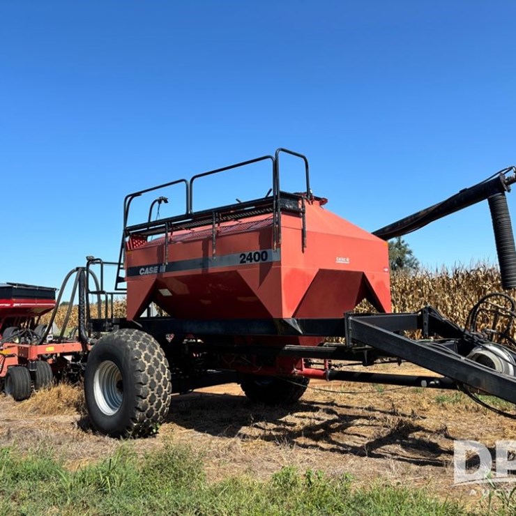 CASE IH 2400