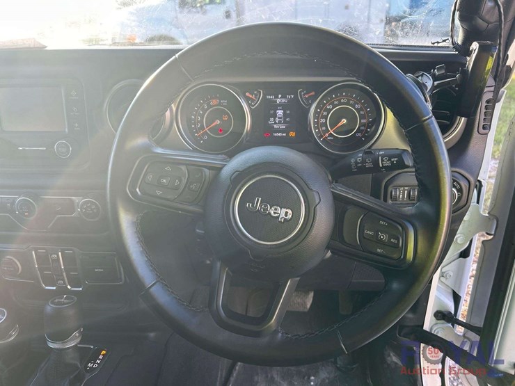 2021-jeep-wrangler-image-13