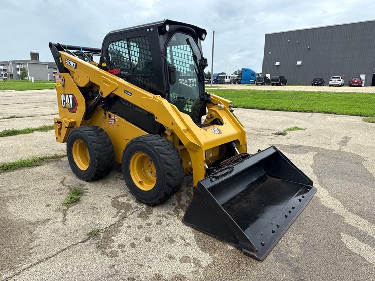 caterpillar-262d3-image-7