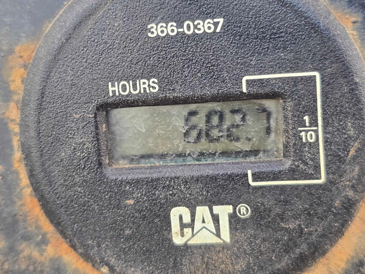 caterpillar-328d-image-17