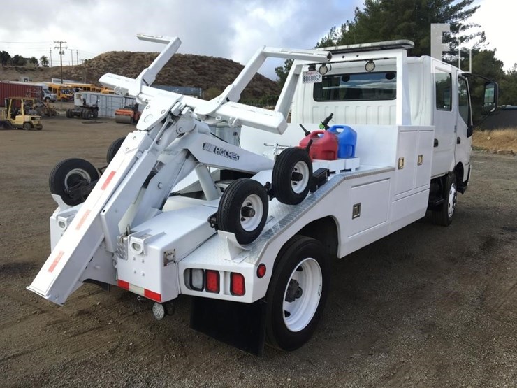 2018-hino-195-image-3