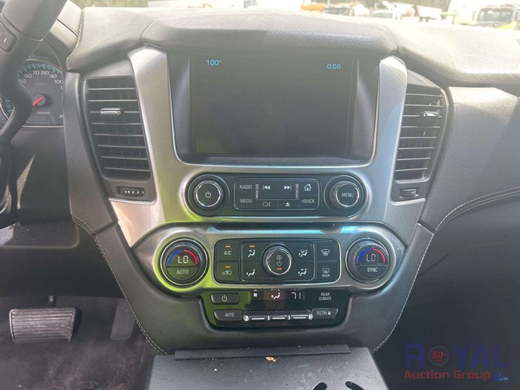 2018-chevrolet-tahoe-image-16