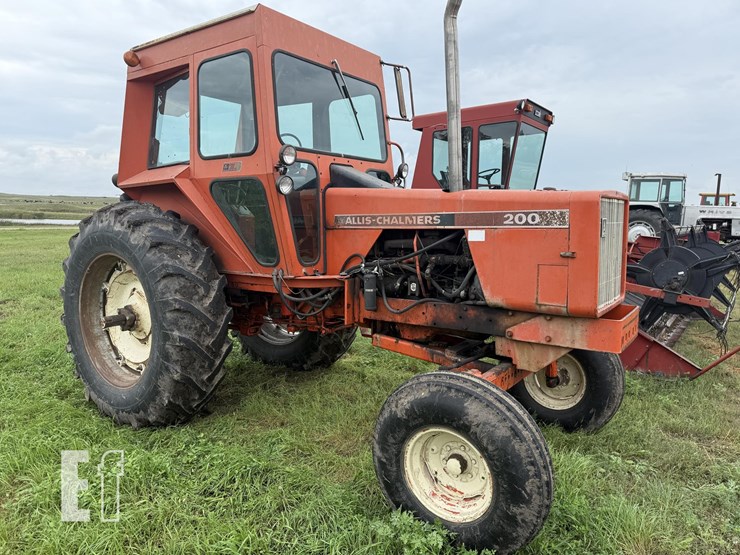 allis-chalmers-200-image-10