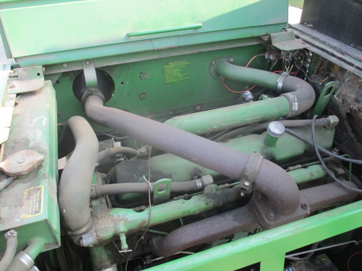john-deere-4420-image-46